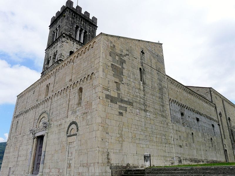Duomo di Barga (foto di Davide Papalini per Wikipedia)