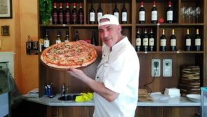 maurizio lorenzano pizza in piazza firenze