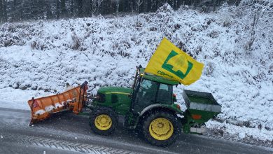 Foto trattori Coldiretti nella neve 2 MUGELLO Marradi