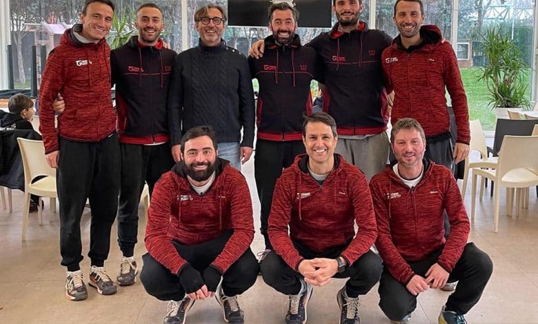 Tennis Giotto Angelo Carnemolla con team maestri 1