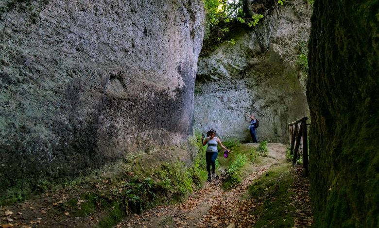 Pitigliano walks trekking n