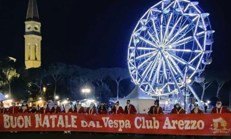 Vespa Club Arezzo Babbo Natale in Vespa 2