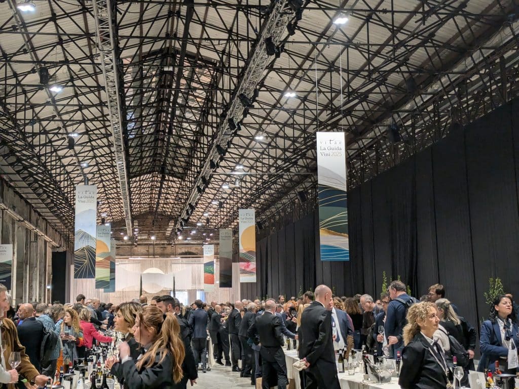 PXL 20241116 144302042.MP