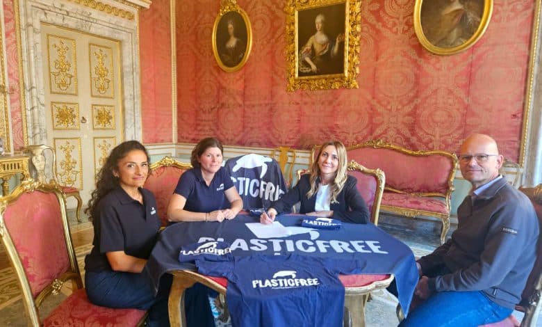 consani plastic free foto firma