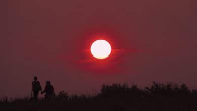 tramonto amore coppia campagna pix