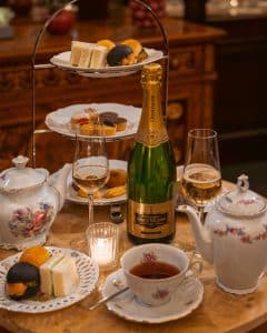 tea room 9 tivoli gaddi