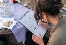 lillustratrice Carol Rollo prende appunti